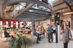 startup-espace-coworking-machine-a-cafe automatique ECS à Lyon Part dieu
